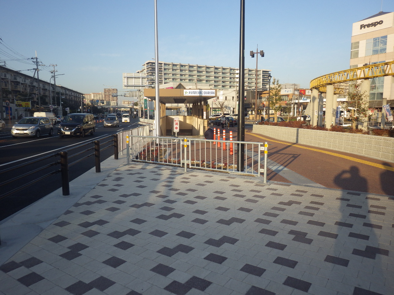 府道大阪高石線(新)歩道詳細設計業務(道路)